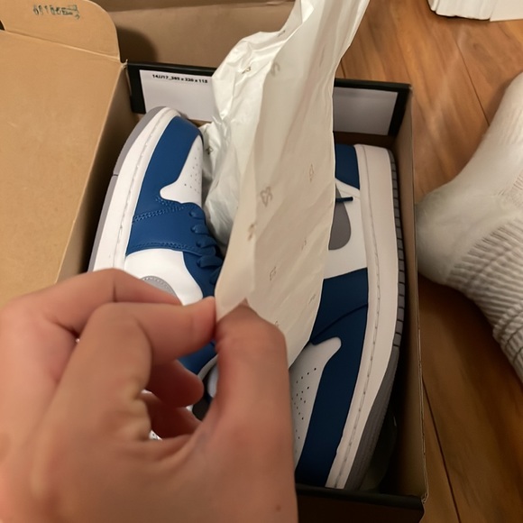 Jordan 1 low try blue size 9 - Picture 8 of 9